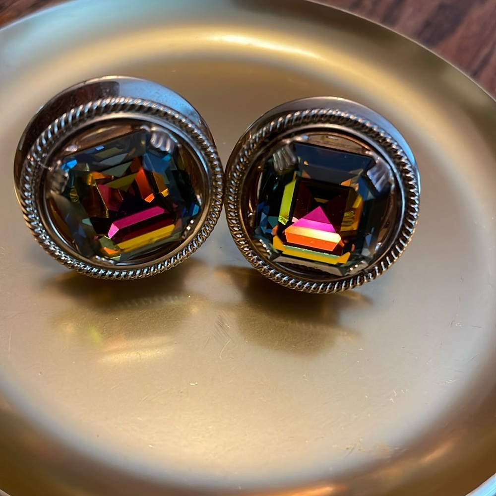 Vintage Hickok cuff links with stone art deco